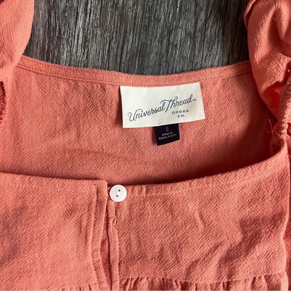 Universal Threads - size small - Picture 2 of 4